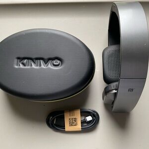 Kinivo URBN Wireless Headphones